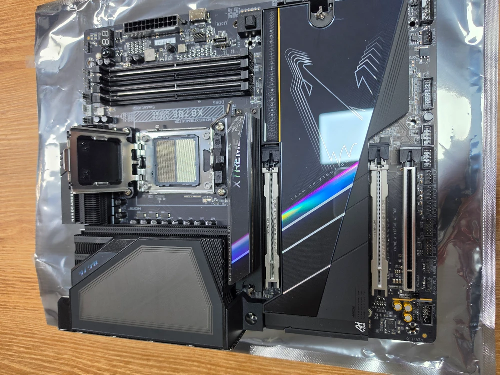 [서울] 기가바이트 x870e extreme ai top 익스트림 이미지