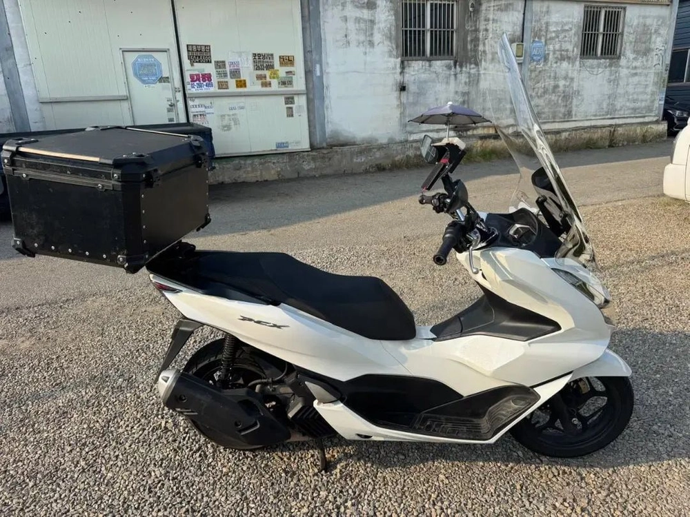 혼다 pcx125 24년형 abs 최상급 판매합니다 이미지