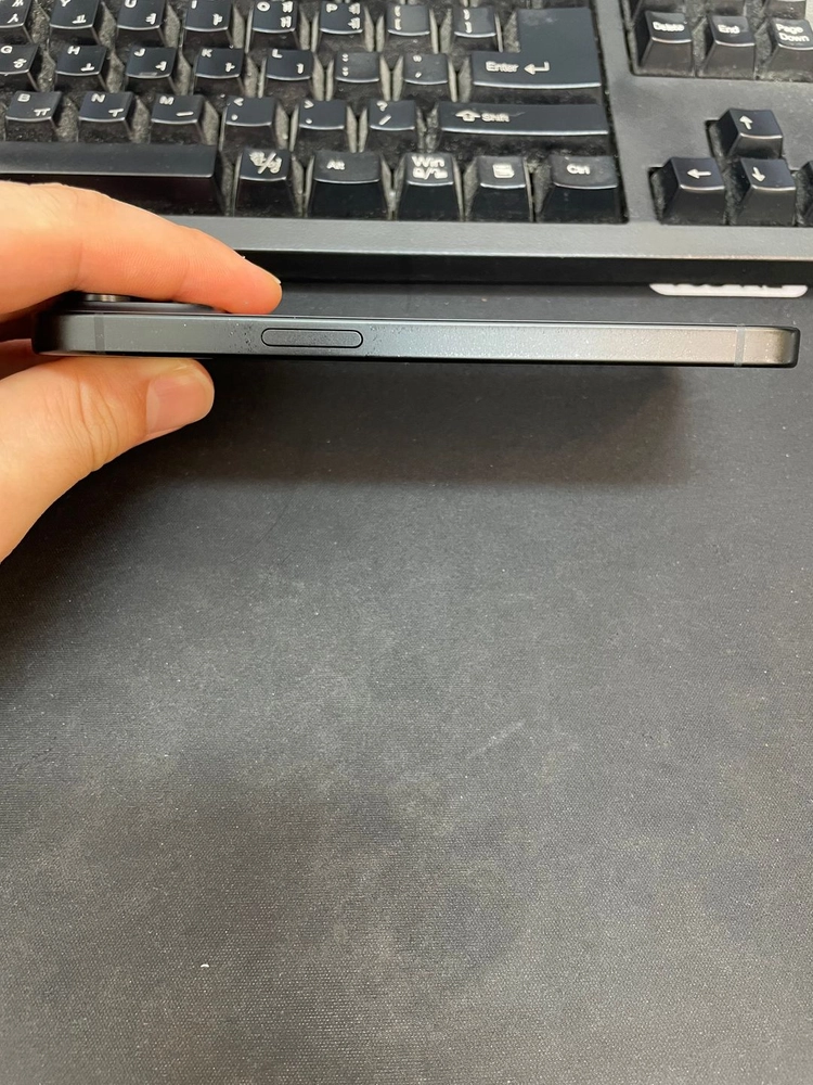 아이폰15 블랙 128GB 상태좋은 중고65만팝니다 이미지