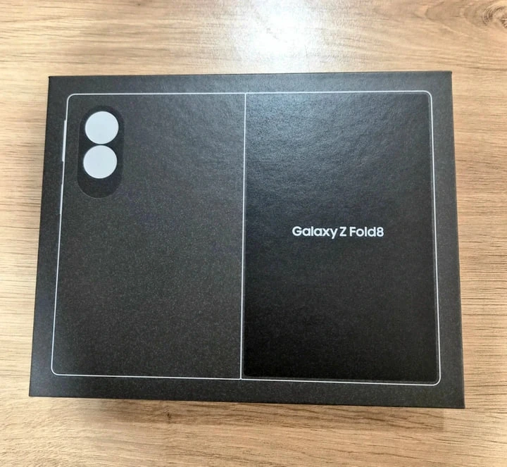 갤럭시 Z 폴드8 (와이드) 512GB 그래파이트 - 안심되는 중고거래