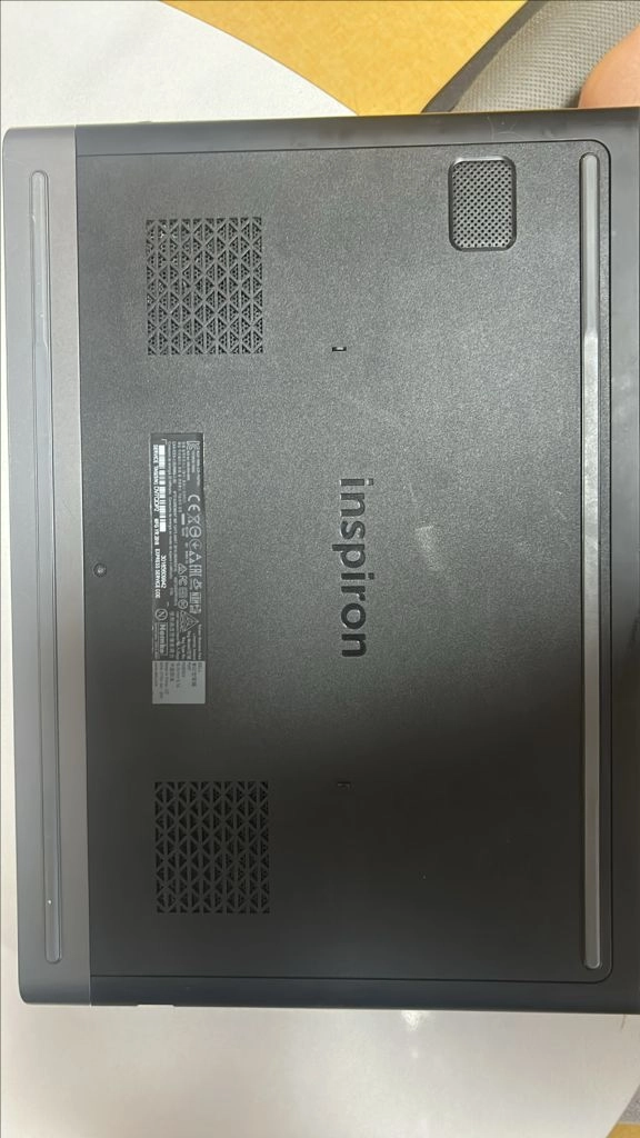 Dell inspiron 15 7000 게이밍 노트북 이미지