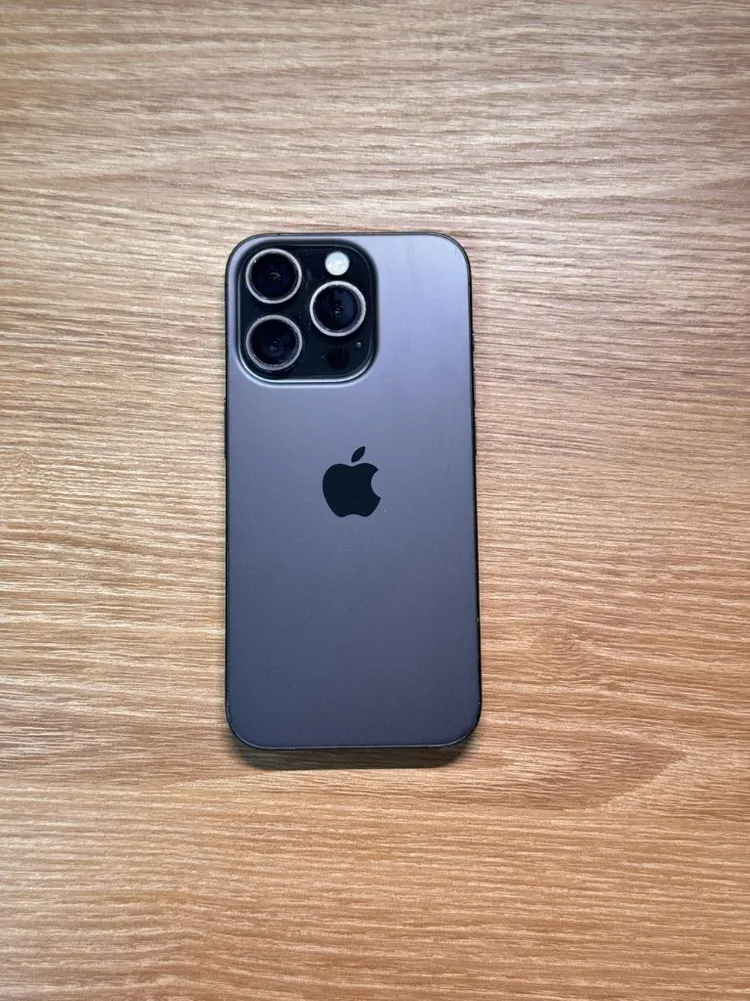 애플 아이폰 15Pro 256GB 티타늄 블랙 이미지