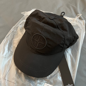 스톤아일랜드 나일론 메탈 볼캡 모자 블랙 L 사이즈 스톤 새제품 팝니다. Stone Island 이미지