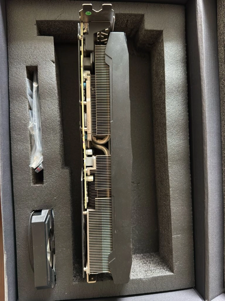 galax RTX3080 그래픽카드 이미지