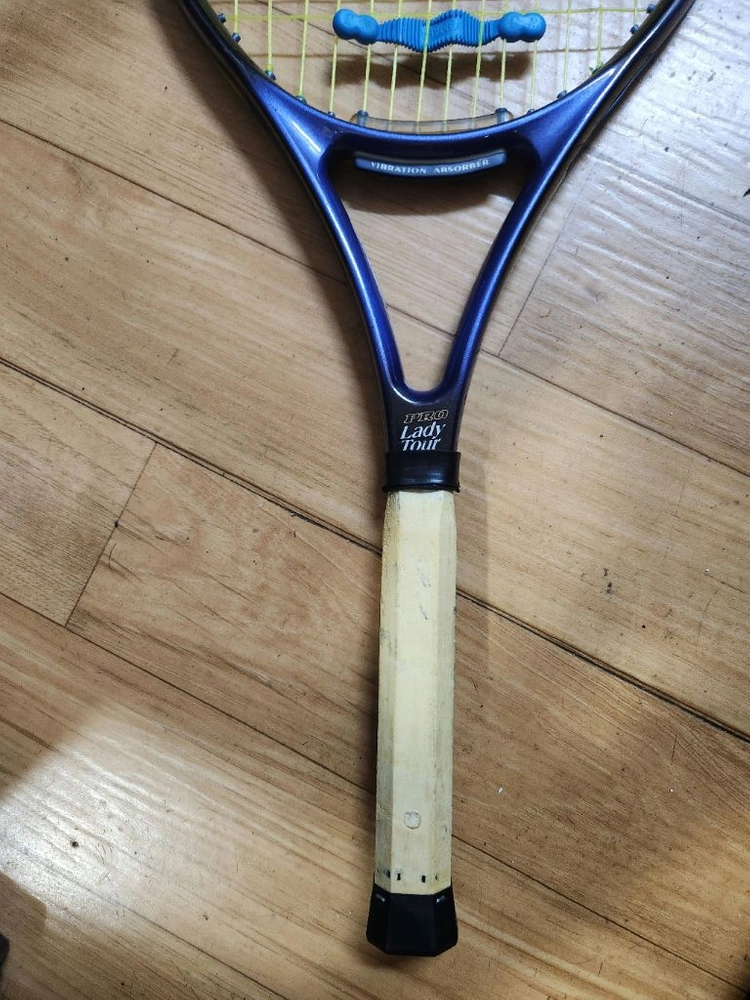 던롭 테니스라켓 PRO 30 LADY TOUR 판매합니다 이미지