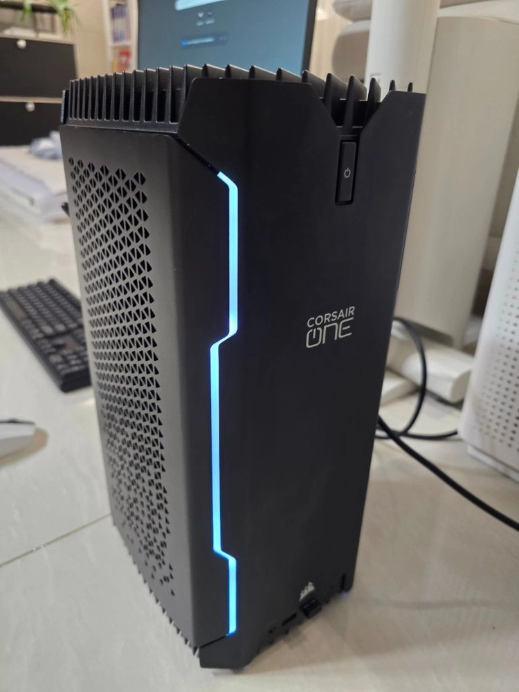 커세어 원(CORSAIR ONE) i7-12700F/ RTX3080 소형 SFF 본체 팝니다. 이미지