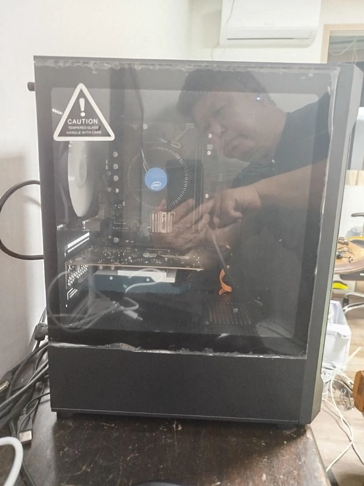 인텔 i5 10400F CPU와 16GB 240gb ssd 1tb hd GTX 980 전주시 이미지