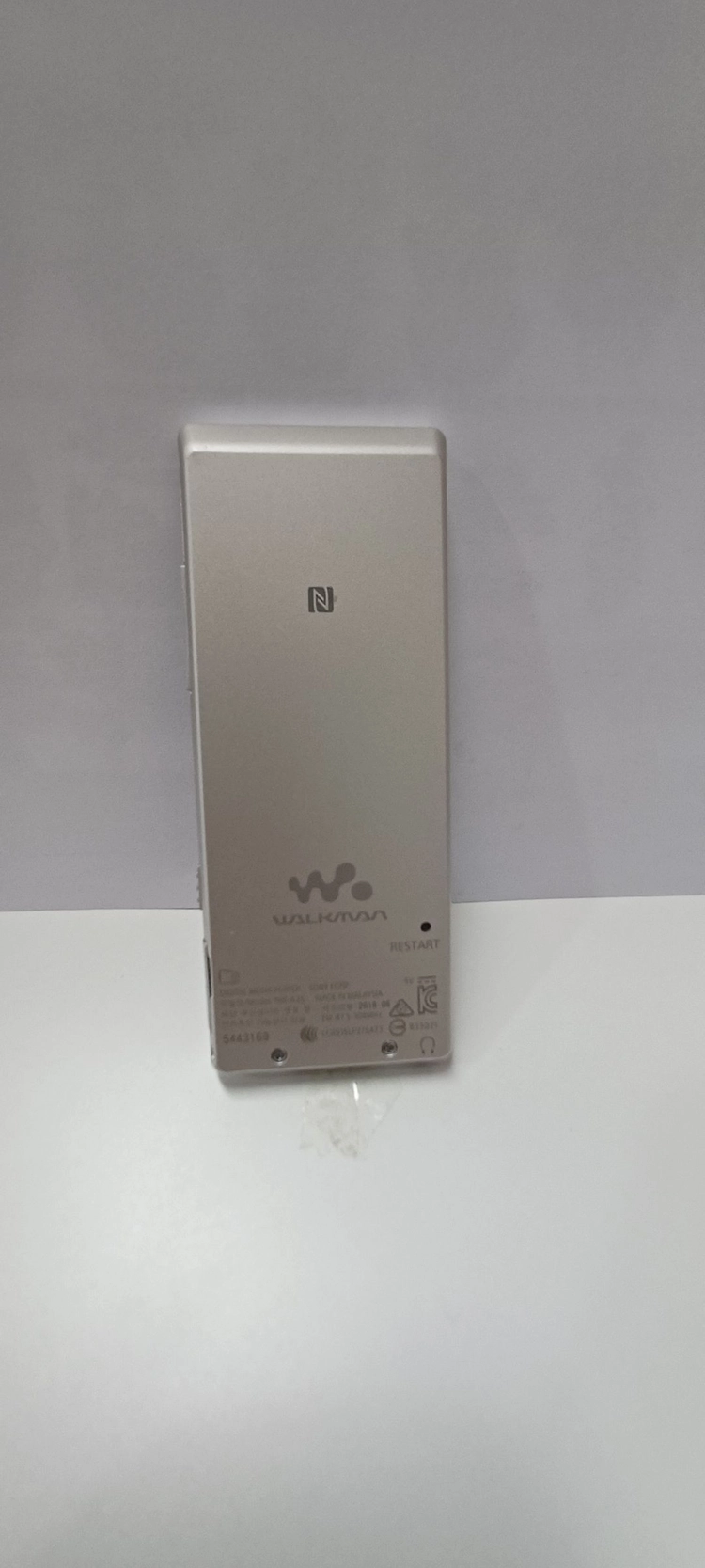 (진열중고) 소니코리아정품 하이레졸루션 워크맨 mp3 / NW-A25S 실버 이미지
