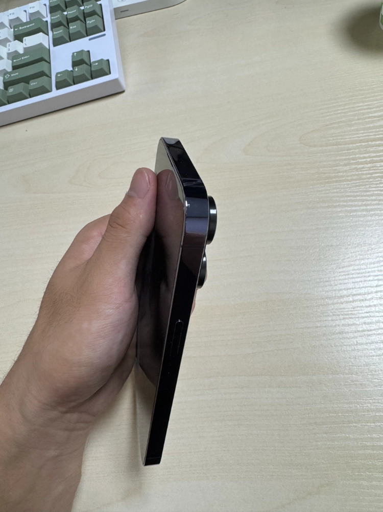 아이폰 14 프로 128GB 딥퍼플 이미지