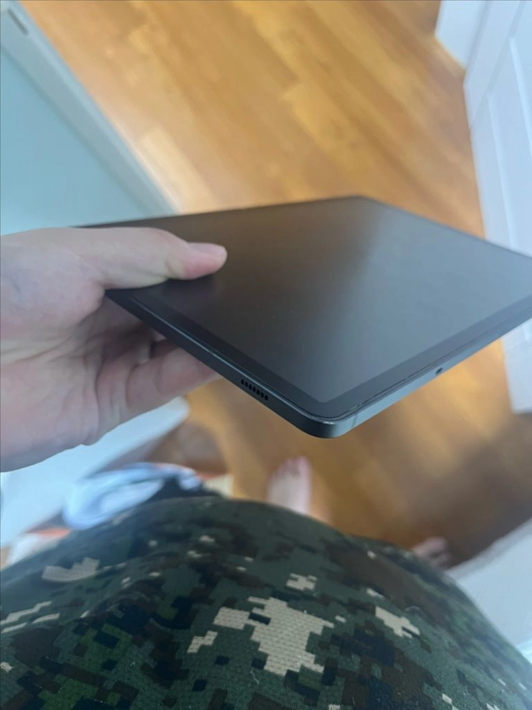 갤럭시 탭 s9 WiFi 256 + 키보드 커버 + s11 펜 이미지