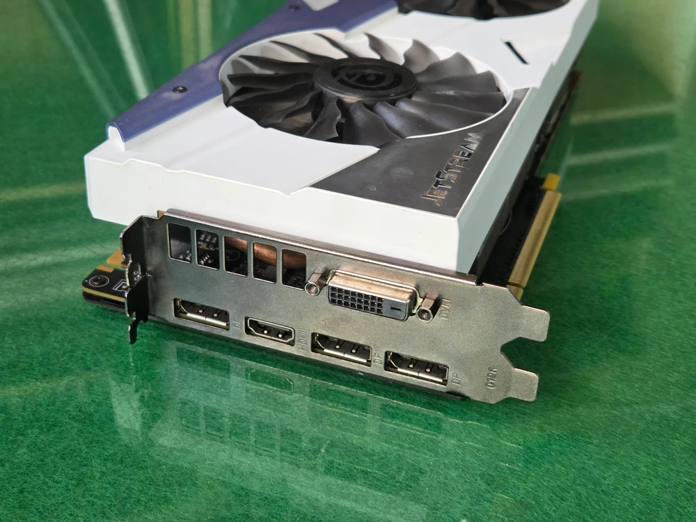 Emtek GTX1080Ti 제트스트림 11g 이미지