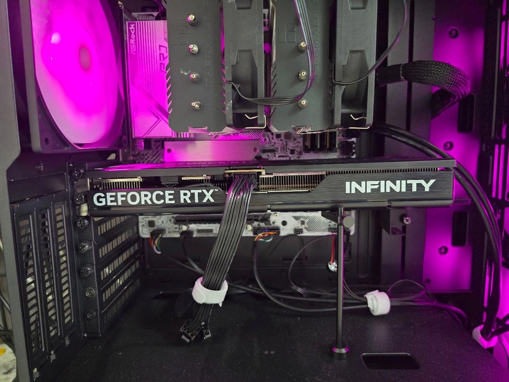 [A/S 28년] 팰릿 RTX 5060 Ti 16GB 3팬 (게임 및 AI 작업용 VRAM 16기가) 이미지
