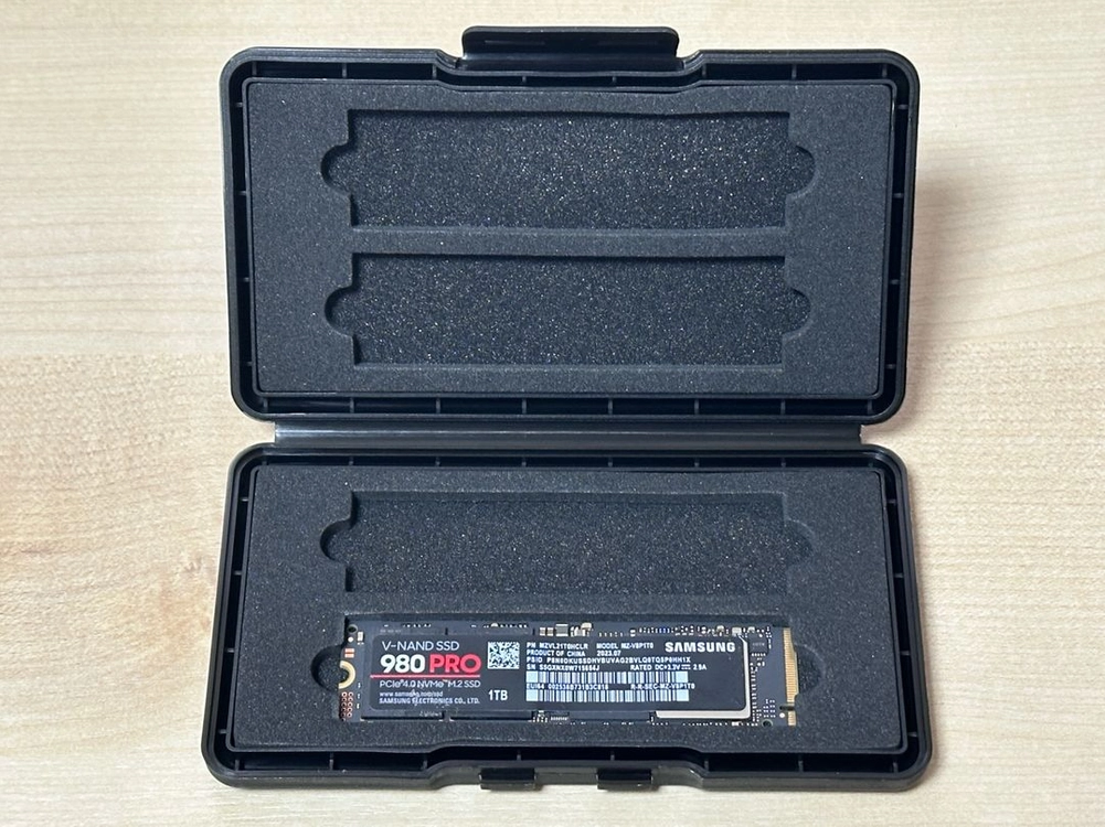 삼성 980PRO 1TB + SSD 케이스 팝니다 - 안심되는 중고거래