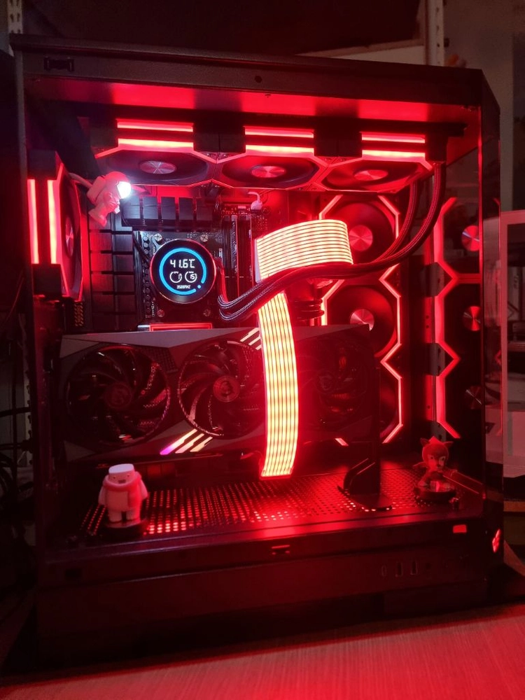 게이밍용 고사양 컴퓨터 7800x3d rtx 4070ti 판매합니다. 이미지