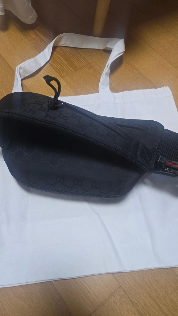 구찌 가방 슬링백,힙색,벨트백,크로스백,GG 패턴 벨트백 이미지