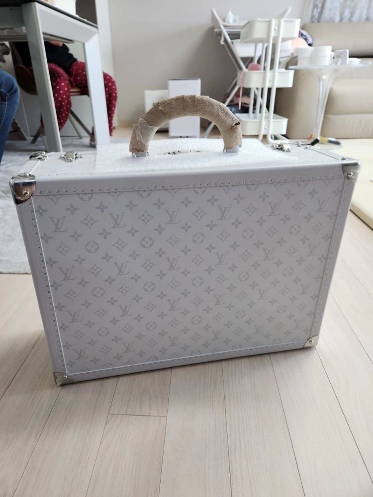 루이비통 비스텐50 타이가 이미지