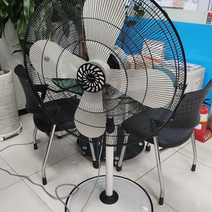 대형 스탠드 선풍기 이미지