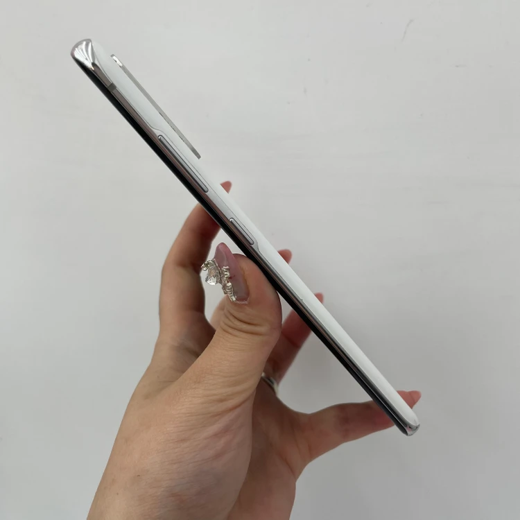 갤럭시S20+ 화이트 256GB 04980 울산중고폰 이미지