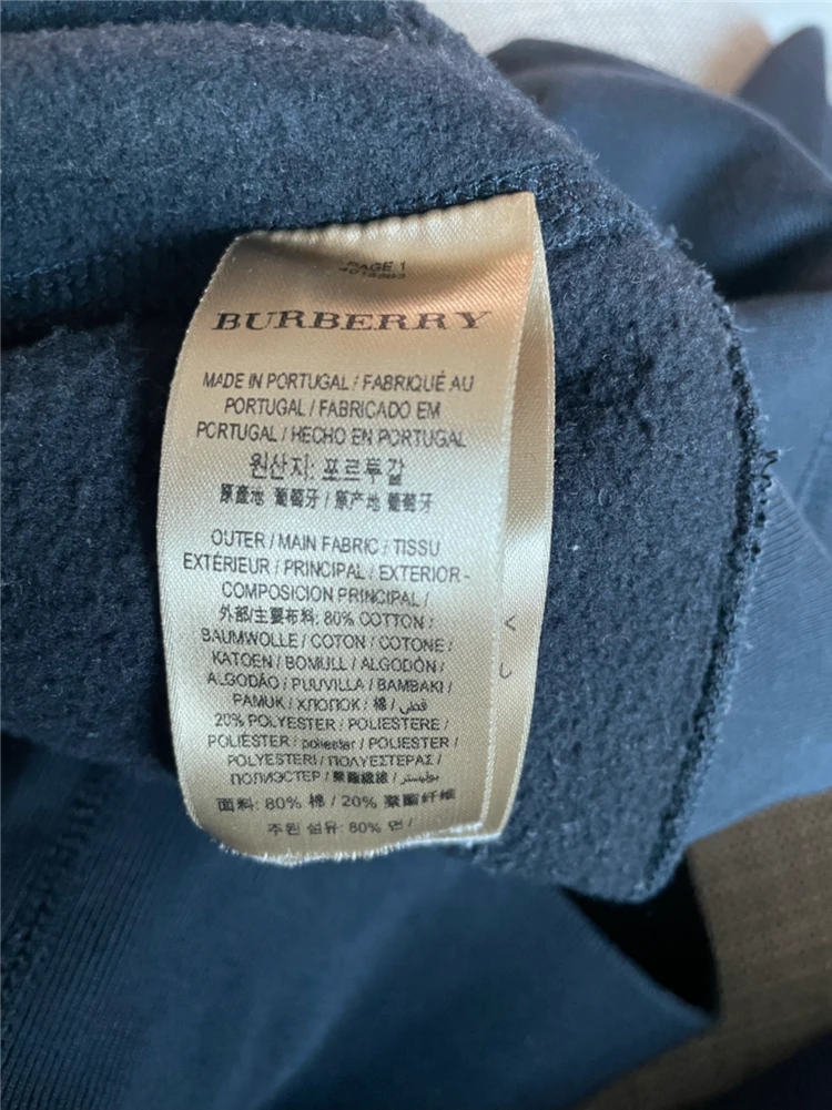 정품 버버리(burberry) 스웻셔츠 네이비컬러 XS사이즈 이미지