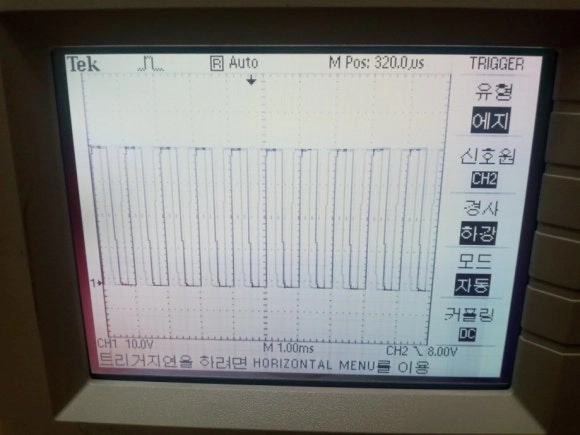 Tektronix TDS-1002 2채널 오실로스코프 60MHz 1GS/s 이미지