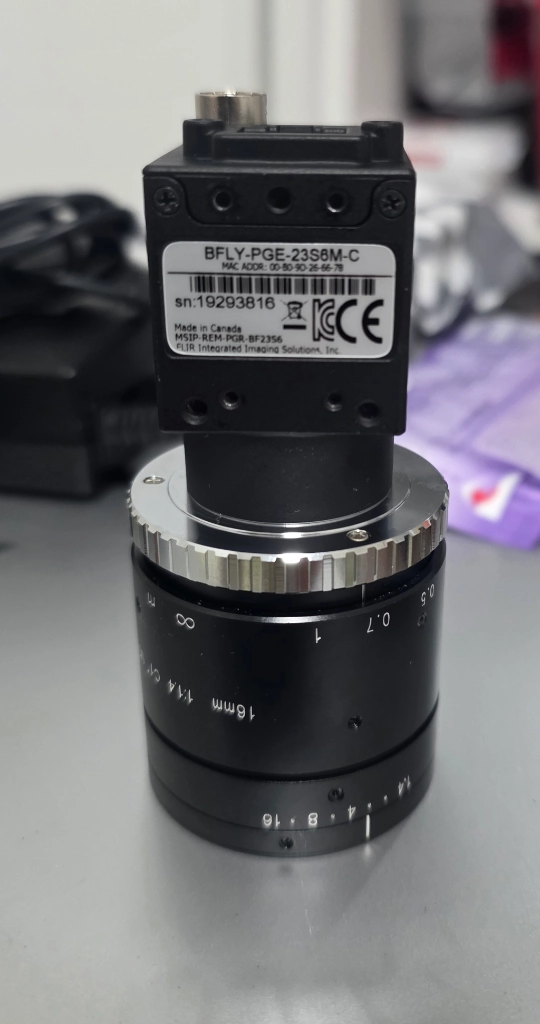 Flir 카메라 랜즈 포함 이미지
