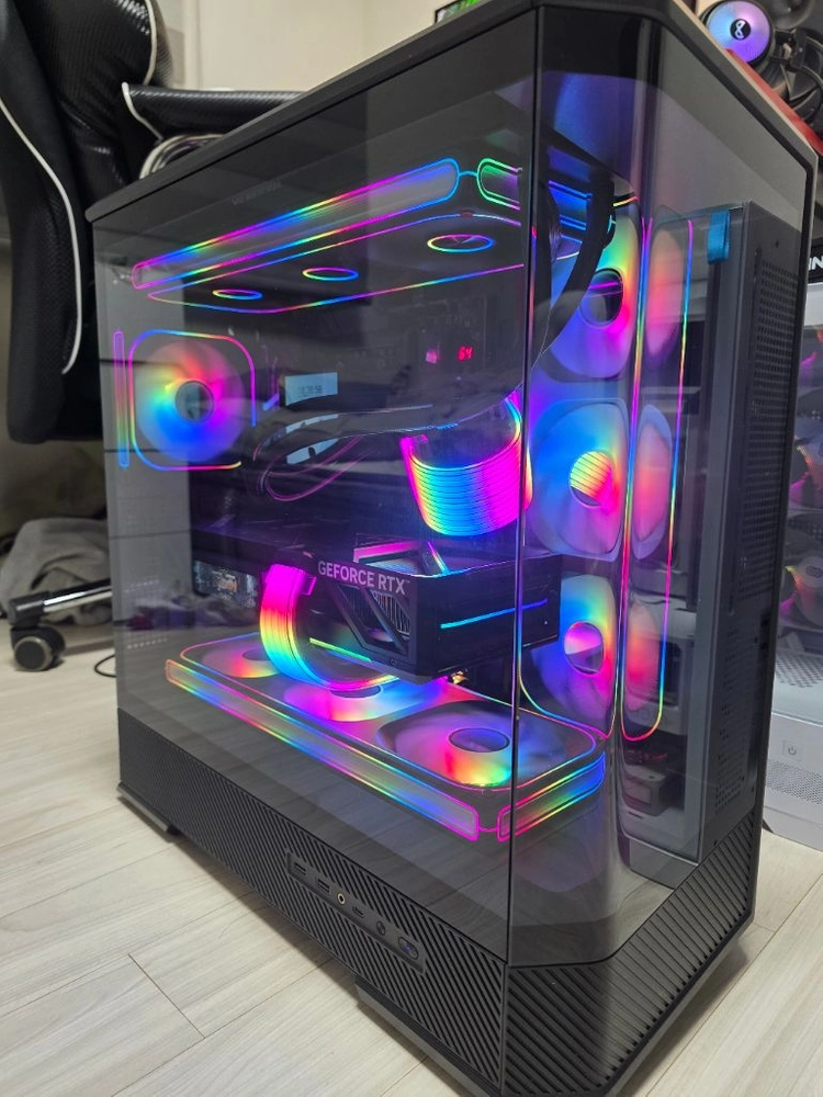 라이젠9 9950X3D X870E RTX5080 신품PC팝니다 이미지