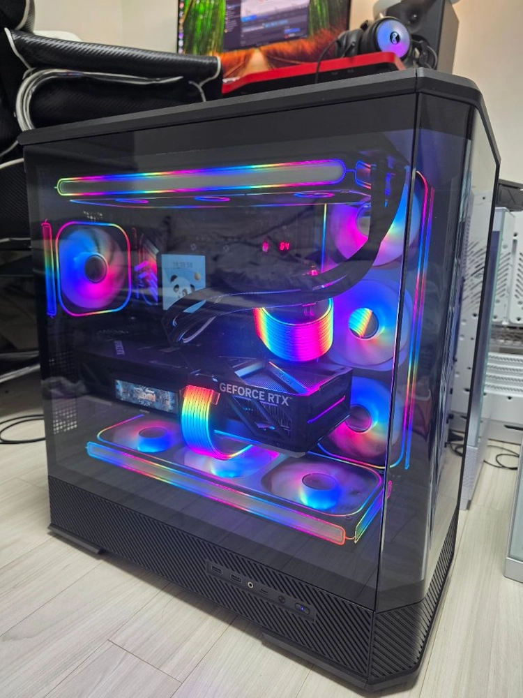 라이젠9 9950X3D X870E RTX5080 신품PC팝니다 이미지