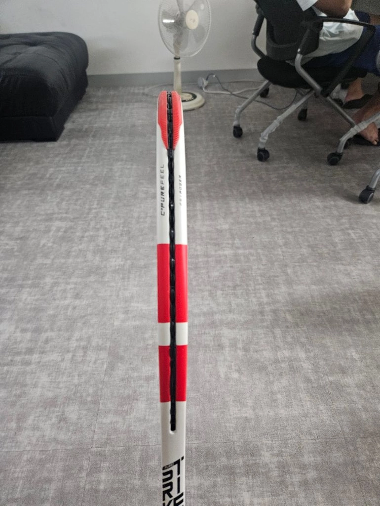 바볼랏 퓨어스트라이크 305g 이미지