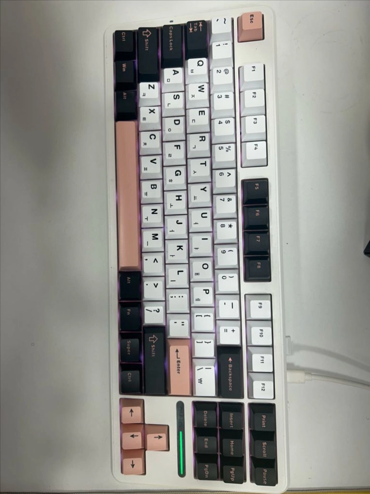 게이밍 컴퓨터+모니터+마우스(rtx 4060 ti 등) 이미지