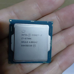 i7 6700k CPU 이미지