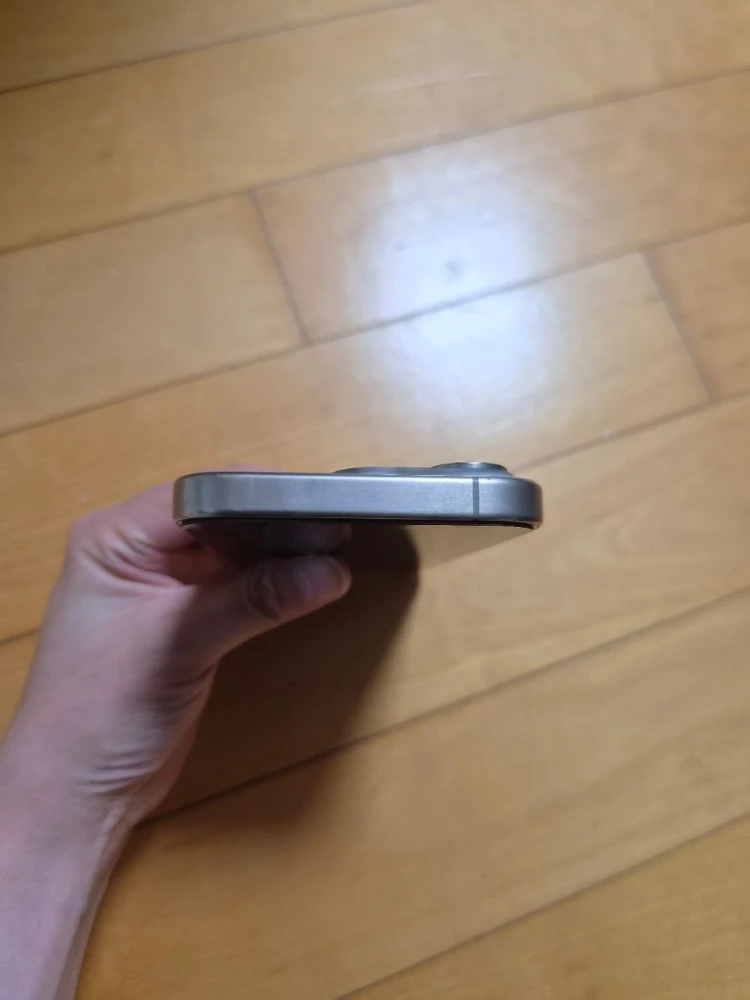 아이폰15프로 네추럴티타늄 256GB 이미지
