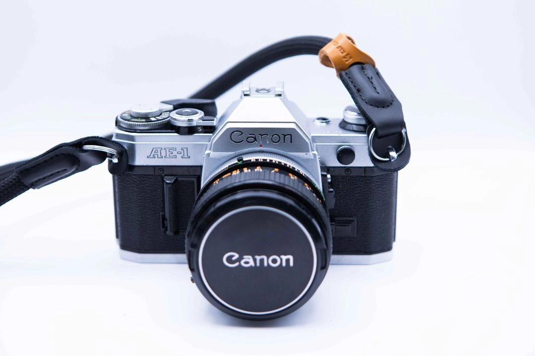 캐논 AE-1 필름 카메라 FD 50mm F1.4 렌즈 이미지