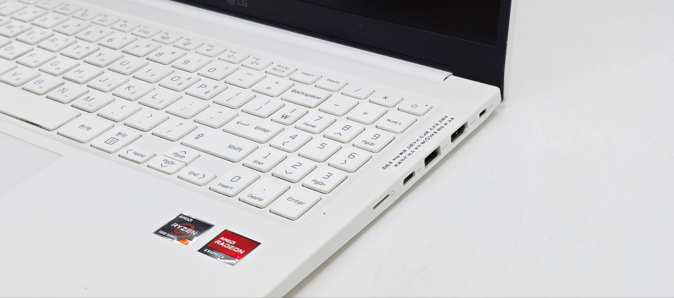 LG 울트라PC 15인치 15UD40Q-GX70K 라이젠7 8GB 중고노트북 사무,업무 인강 학생 이미지