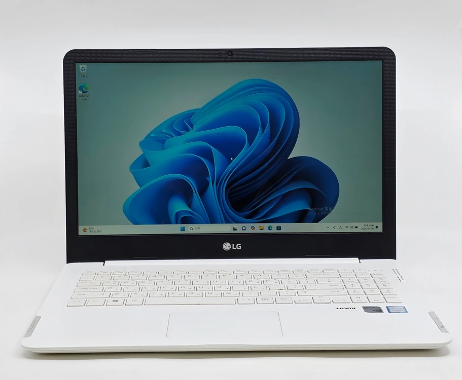 LG 울트라PC 15U560-KPLGL i5 6세대 / 지포스 940M / 500GB / 15.6인치 중고 노트북 - 안심되는 중고거래