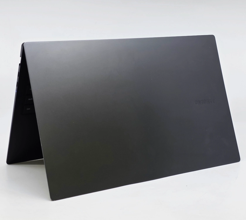 삼성 갤럭시북2 프로 NT950XEE-XC71G i7 12세대 / Arc A350M / 초경량 1.17kg 이미지