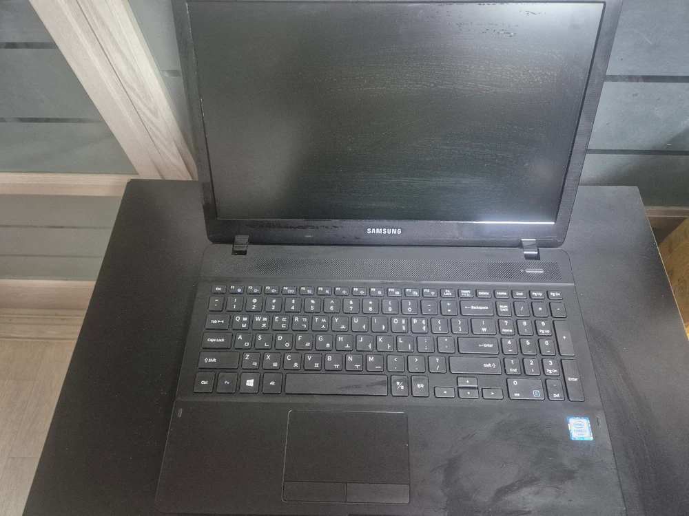 삼성 노트북 i7-6700HQ 8GB RAM 256GB SSD - 안심되는 중고거래