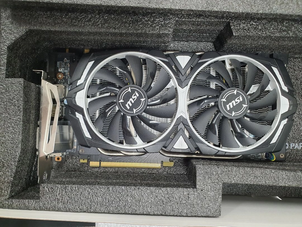 컴퓨터 그래픽카드 MSI GTX1070TI ARMOR 8GB - 안심되는 중고거래