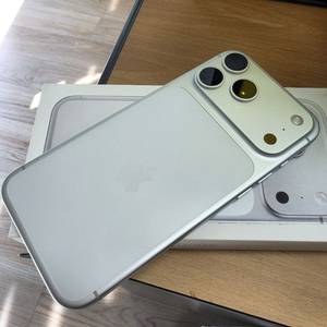 아이폰17프로맥스 실버 256GB 풀박스 이미지