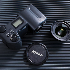 니콘 쿨픽스, Nikon Coolpix 990 + Wide Lens + Original Strap + CF 이미지