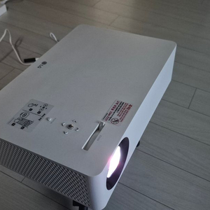 LG 빔프로젝터 HU70la 이미지