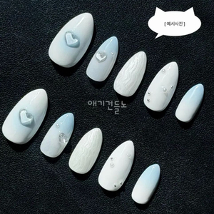 수제 네일팁 이미지