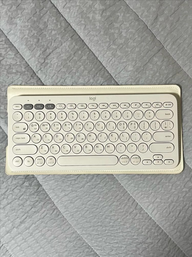 로지텍 k380 블루투스키보드 이미지