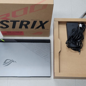 ASUS G16 G614FR 16인치 게이밍 노트북 라이젠9 9955HX3D 지포스 RTX5070 Ti 32기가 이미지