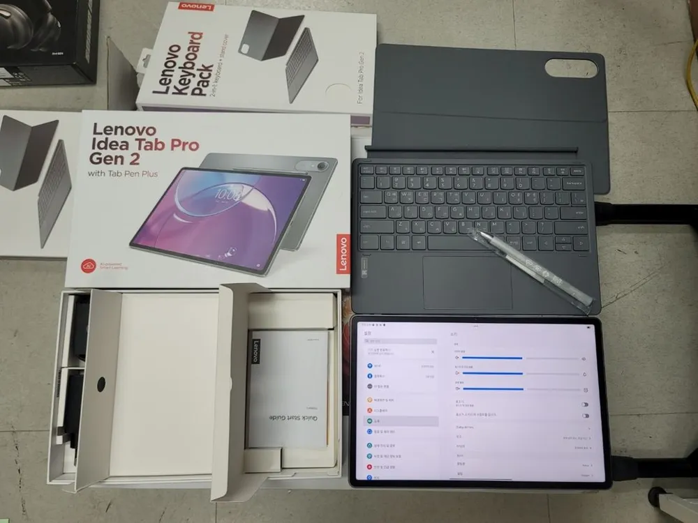 레노버 아이디어탭 프로 젠2 Idea Tab Pro Gen 2 2026 국내 정품 정품 키보드 케이스 등 포함 - 안심되는 중고거래