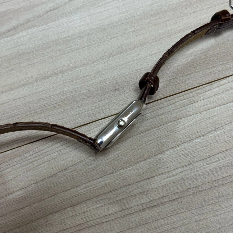 클래식 여성 아날로그 손목시계 테렌다 손목시계 이미지