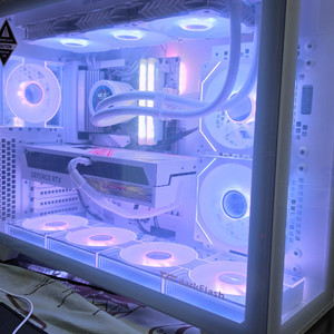 라이젠 9800x3d rtx4070ti super 컴퓨터 본체 이미지