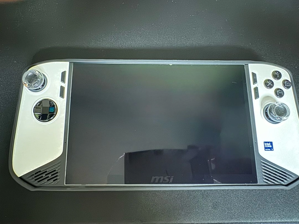 msi claw 8 ai+ 템페스트 에디션 루나클로 이미지