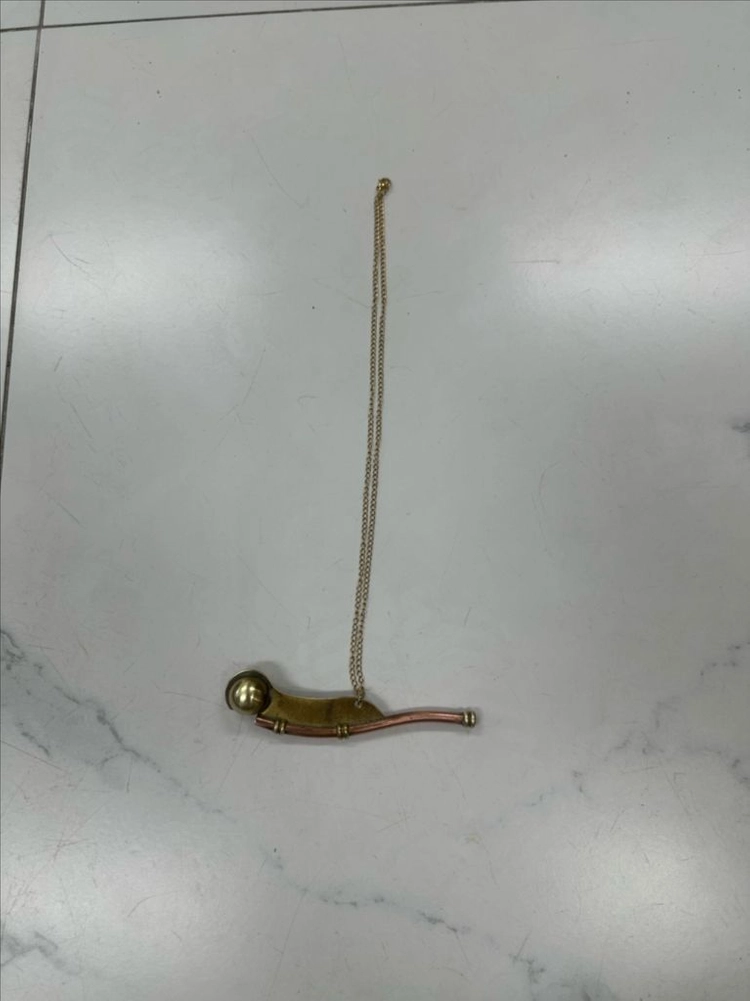 희귀 작동가능 오리지널 독일풍 황동 해군 갑판장 휘슬 롱 목걸이 팝니다 이미지