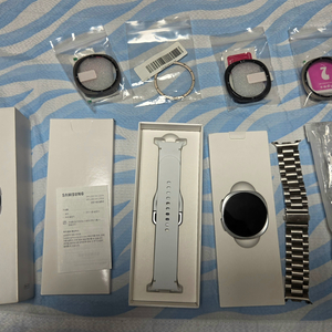 갤럭시 워치8 44mm LTE 블루투스 실버 이미지