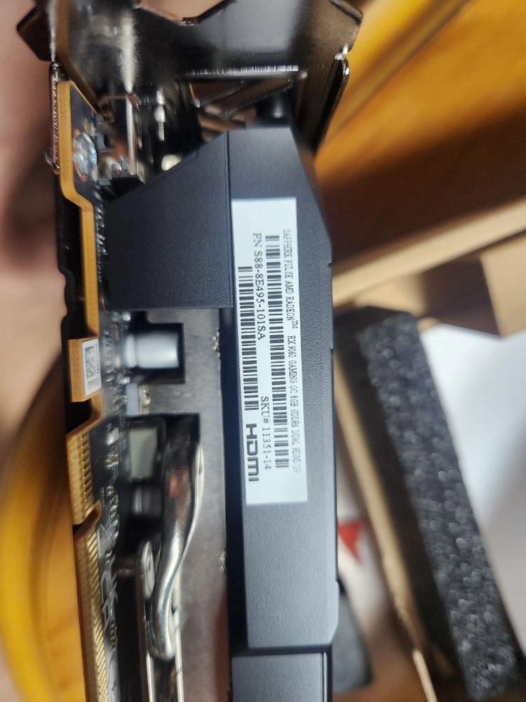 AMD사파이어 RX 9060 펄스 8g그래픽카드 이미지